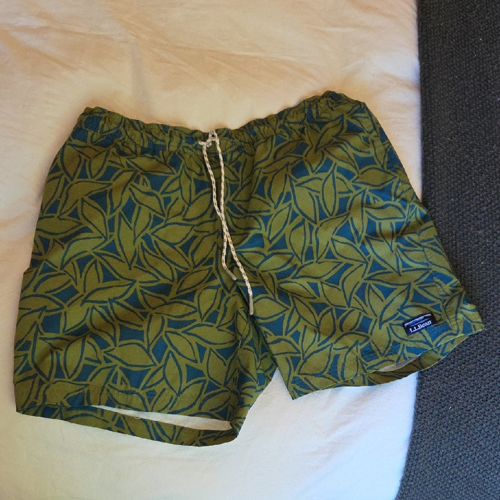 L.L. Bean Men's Green Leaf Swim Trunks